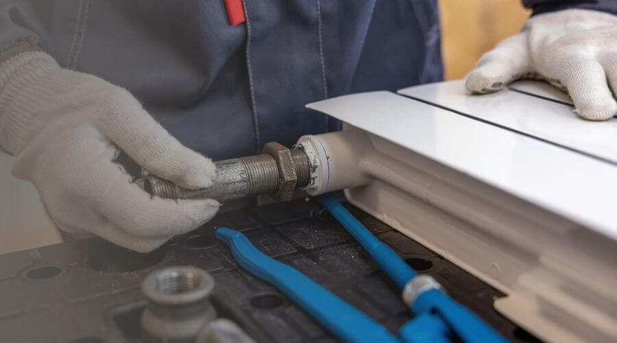 Burst Pipe Repair in Buffalo, IL